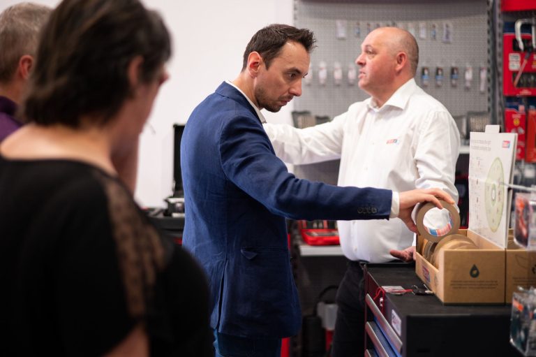 aspad-inaugurare-showroom-otopeni-2023-118-copy-1623x1080-2